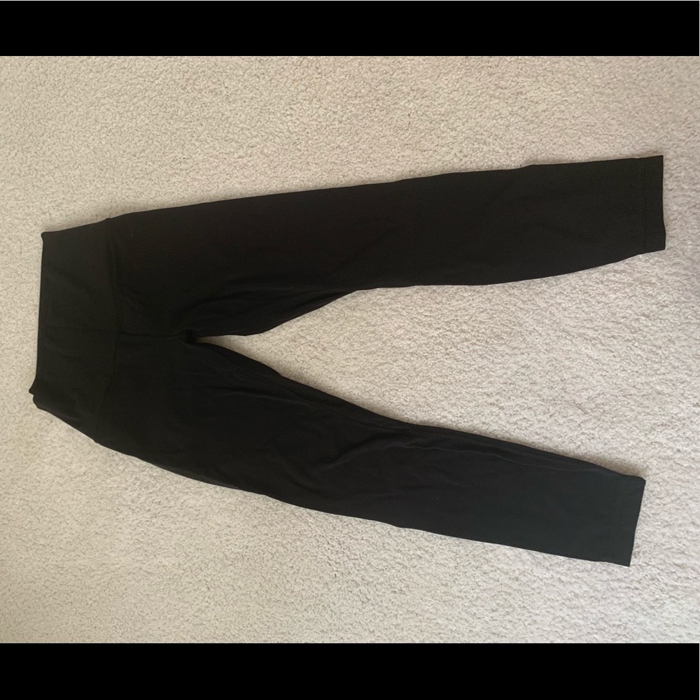 Lulu Lemon Aligns 7/8
